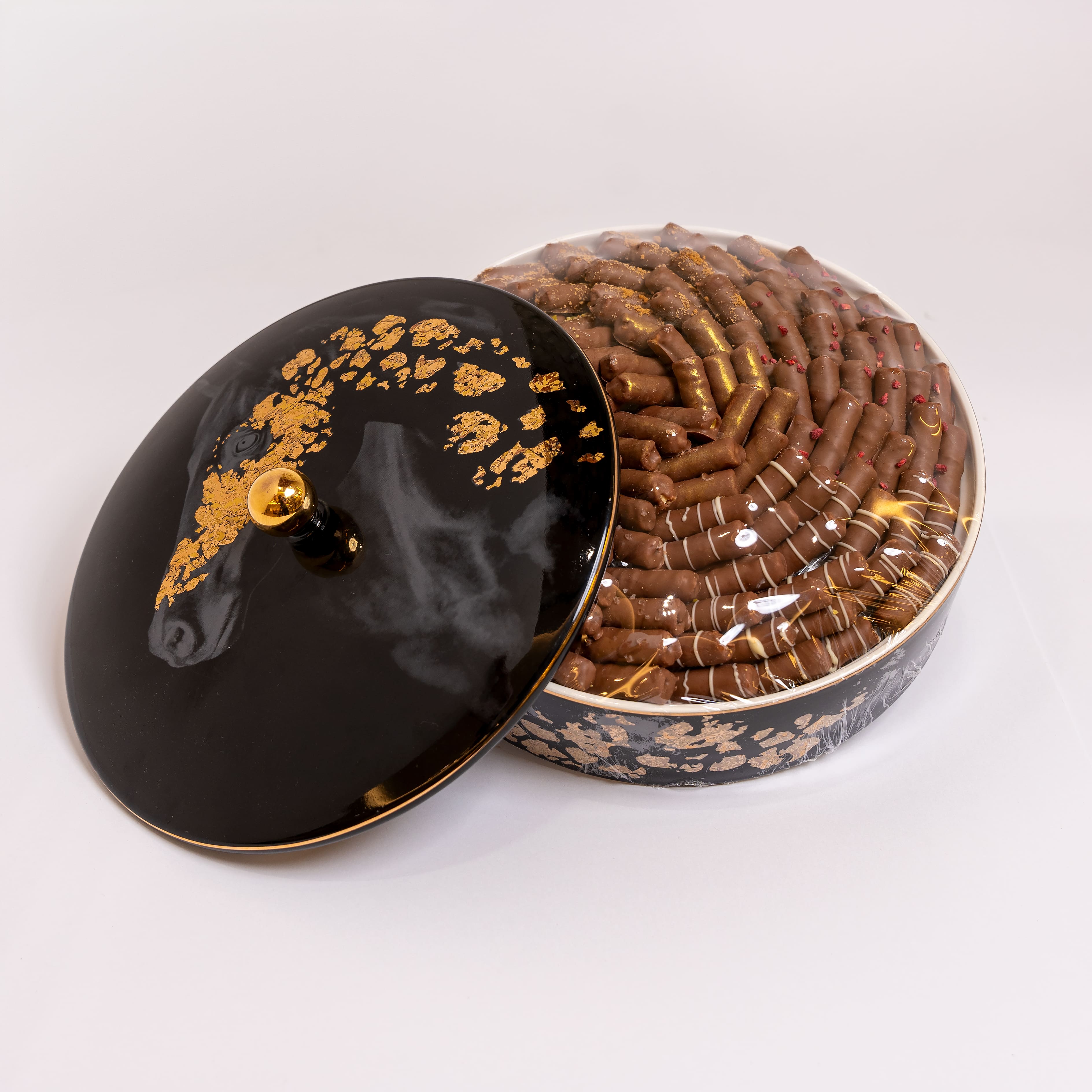 Chocolate cigar glass bowl   